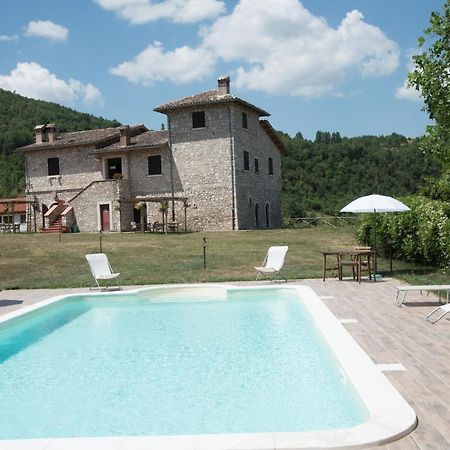 Agriturismo La Commenda-Adults Only Cascia Bagian luar foto