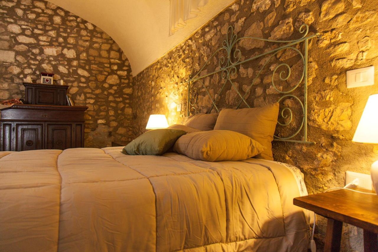 Agriturismo La Commenda-Adults Only Cascia Ruang foto