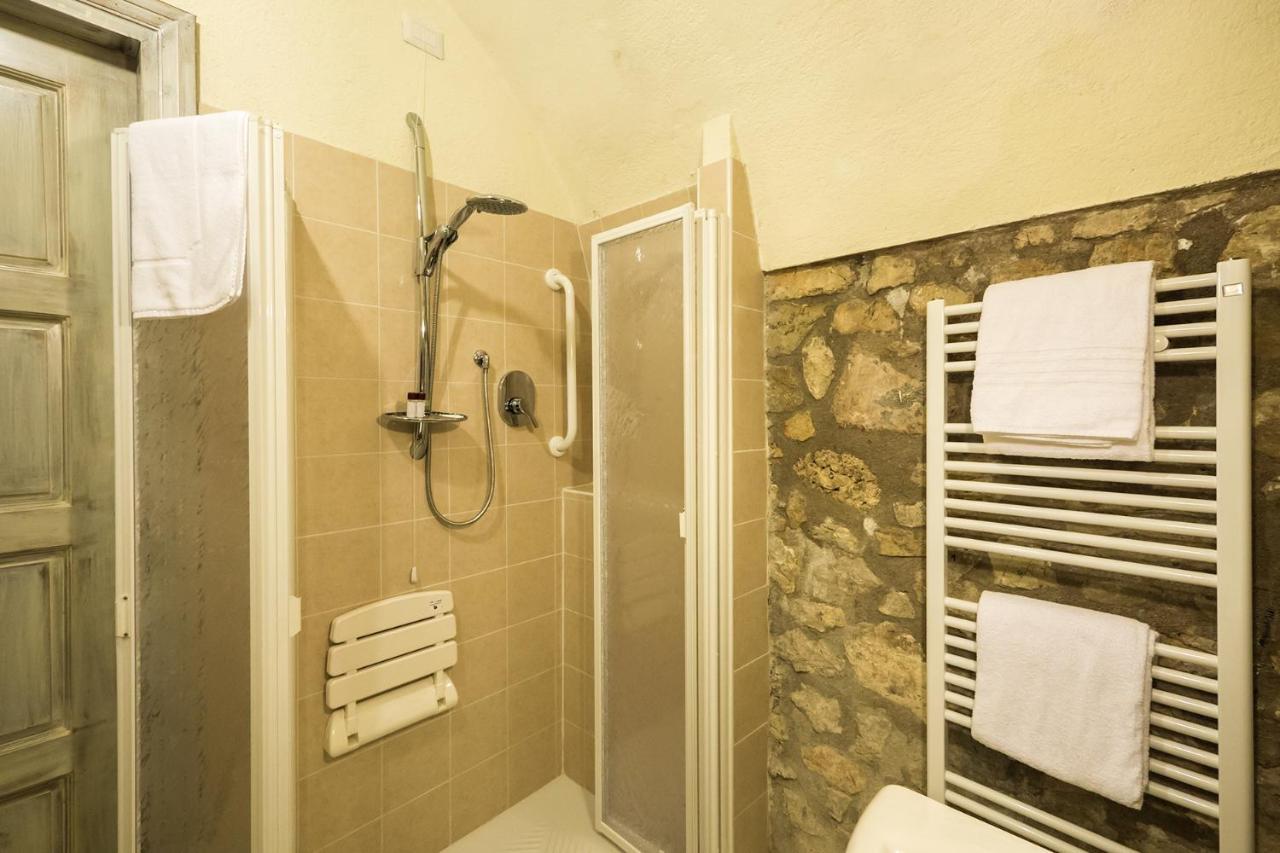 Agriturismo La Commenda-Adults Only Cascia Ruang foto