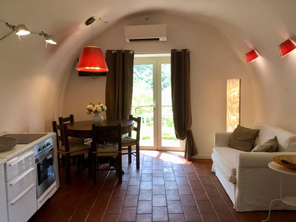 Agriturismo La Commenda-Adults Only Cascia Bagian luar foto